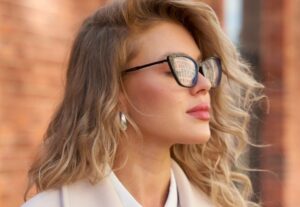 (Фото) Фризурата што сите ја сакаат оваа есен: модерна е и лесна за одржување