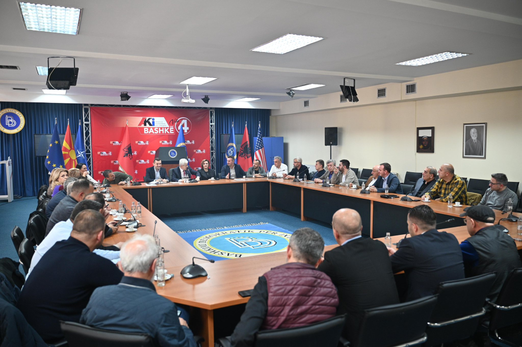 ДУИ бара предвремени парламентарни избори