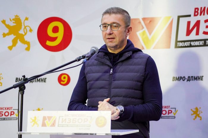 МИЦКОСКИ: Неформалната коалиција на Венко, Али и Димче има само една цел, да дојде на власт по било која цена