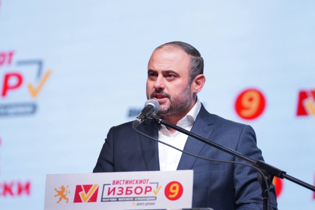 На Скопје не му требаат експерименти и луѓе кои допрва ќе се учат што е локална самоуправа, порача Ѓорѓиевски од митингот во Скопје