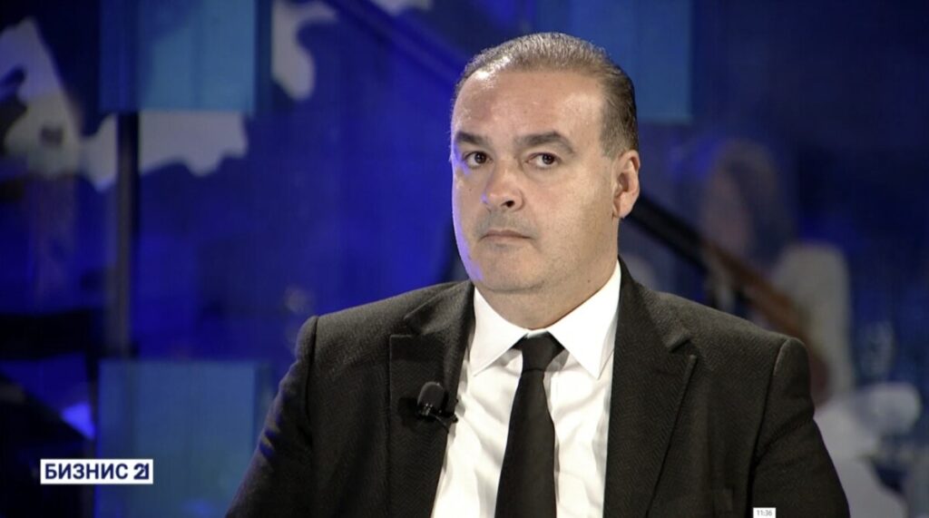 Керим смета дека новиот систем ќе се одложи за октомври 2026 година – „ова е за поздравување, после 2 години нема да ни треба пасош за излегување!“