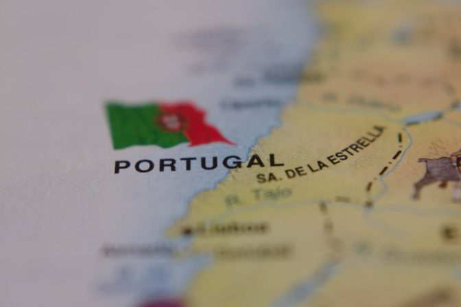 Португалија ќе ги заостри условите за добивање на државјанство