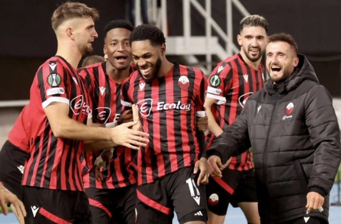 УЕФА парично ја казни Шкендија за транспаренти со неспортска содржина