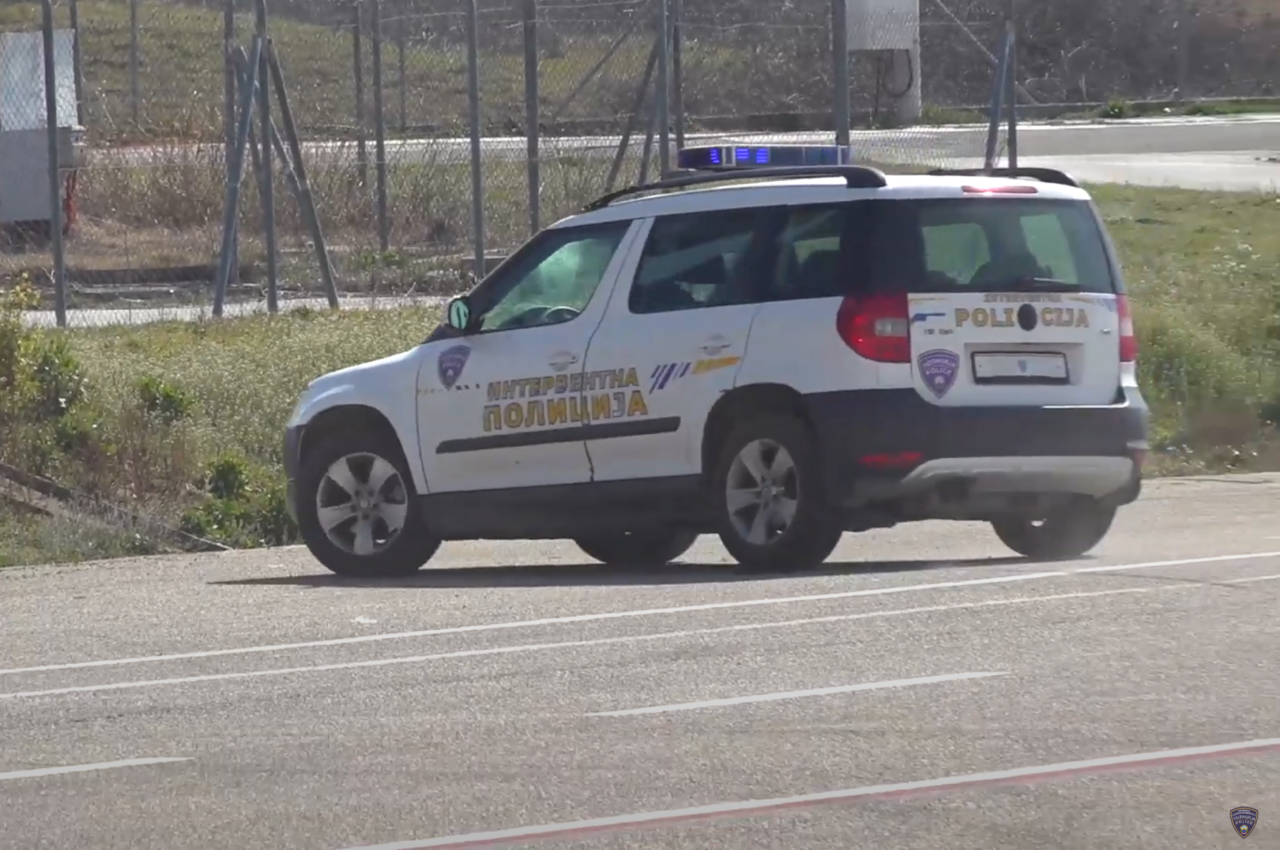 Морбидно – грабежи на гробиштата Бутел, украдени бронзени бисти на починати лица