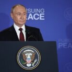 Путин и Алиев си пружија рака на  добрососедство на лидерскиот состанок  на Заедницата на независни држави