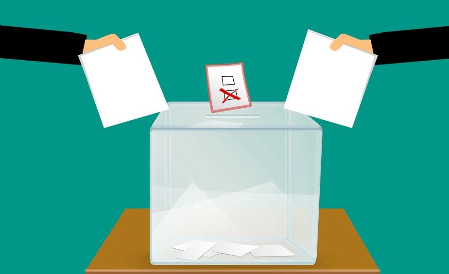 Најстариот претседател во светот освои нов мандат, осми по ред