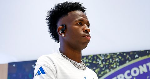 Вини се извини, но Чаби не попушта: Дали ова значи заминување на Бразилецот од Реал?