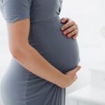 Жена ја лажирала целата бременост и породувањето, користела кукла како бебе и успеала да го измами целото семејство