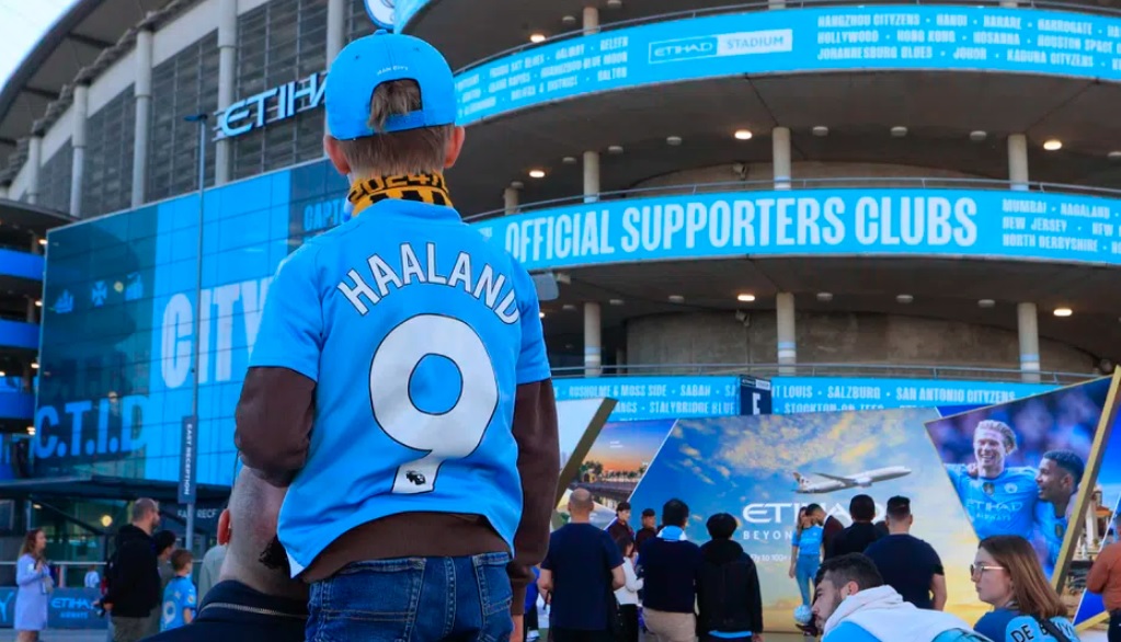 Манчестер сити за неколку седмици ќе ја дознае одлуката за 115-те обвиненија за финансиски фер-плеј