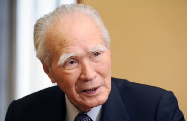 Поранешниот јапонски премиер Томичи Мурајама почина на 101 година