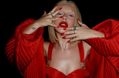 Макфестовскиот стајлинг на Антониа Гиговска разви жестока дискусија на социјалните мрежи: „Не се уништувај до толку…“