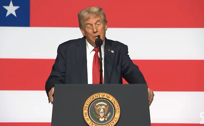 Трамп потврди дека САД ќе извршуваат нуклеарни проби