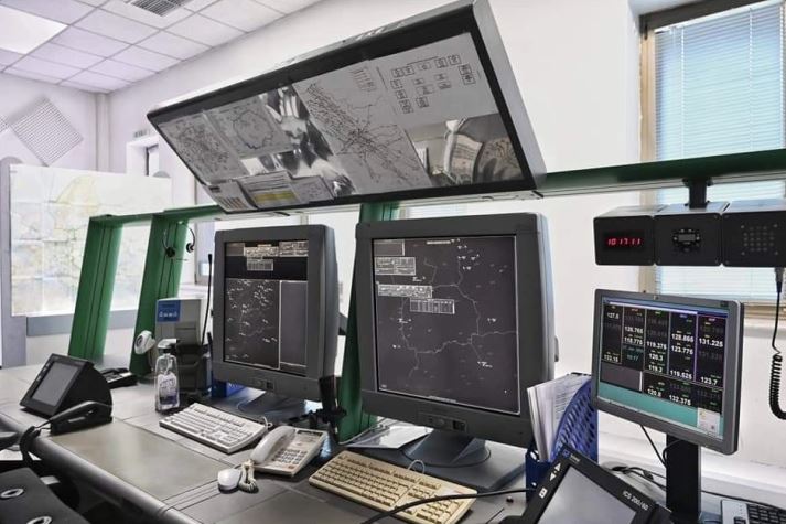 Контролорите на летање нема да штрајкуваат ама ќе се жалат на забраната од судот