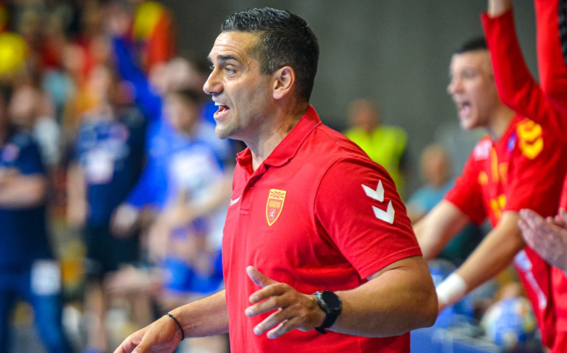 Лазаров: Манасков покажа светска класа, затоа и го повикав!