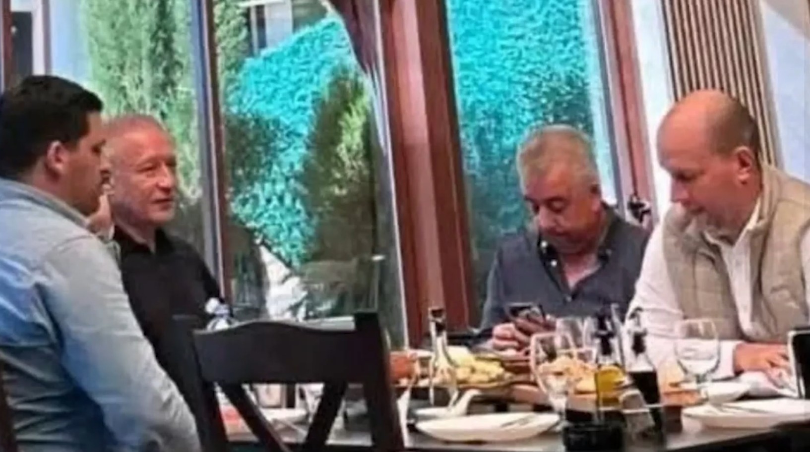 Филипче до Црвенковски: Или си СДСМ или не си