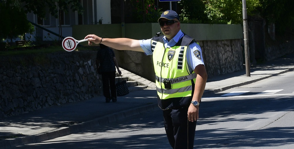 Стотина казни за несовесни возачи напишани за еден ден во Тетово