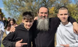 Бугарскиот патријарх на Кирил и Порфириј – сака да заузда секакво критичко мислење во Црквата