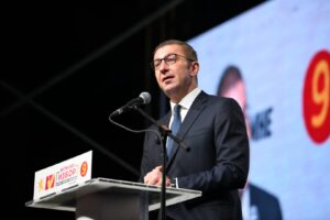 Мицкоски: Имаме историска шанса да го добиеме Кичево, да биде симбол на соживот, а не на поделби