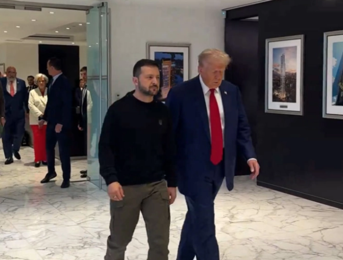 Зеленски вторпат во два дена разговараше телефонски со Трамп