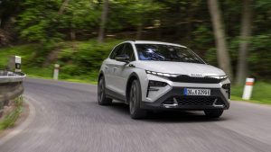 Само на Тесла ѝ паѓа продажбата на електрични автомобили, целиот БЕВ-пазар со 22% во плус