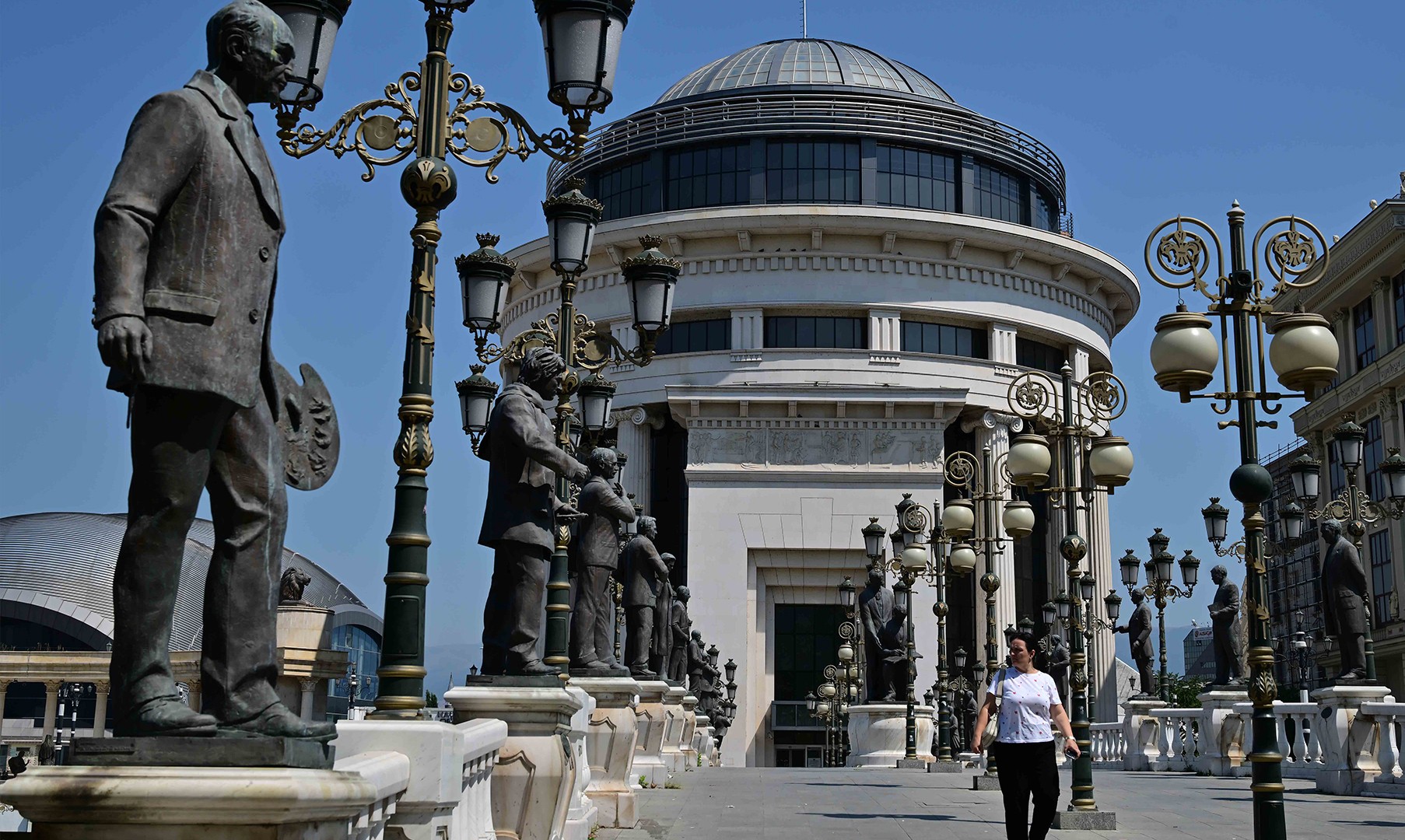 ОЈО: Фатен е осомничен извршител на разбојништва во продавници за брзи кредити во Скопје