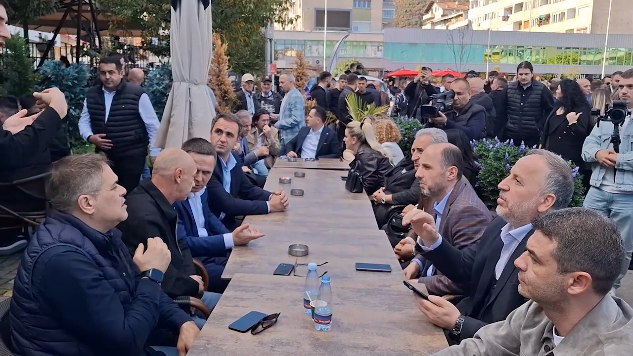 По Касами и кандидатот на Меџити во Брвеница со повик за етничко гласање: Да покажеме кој е газда