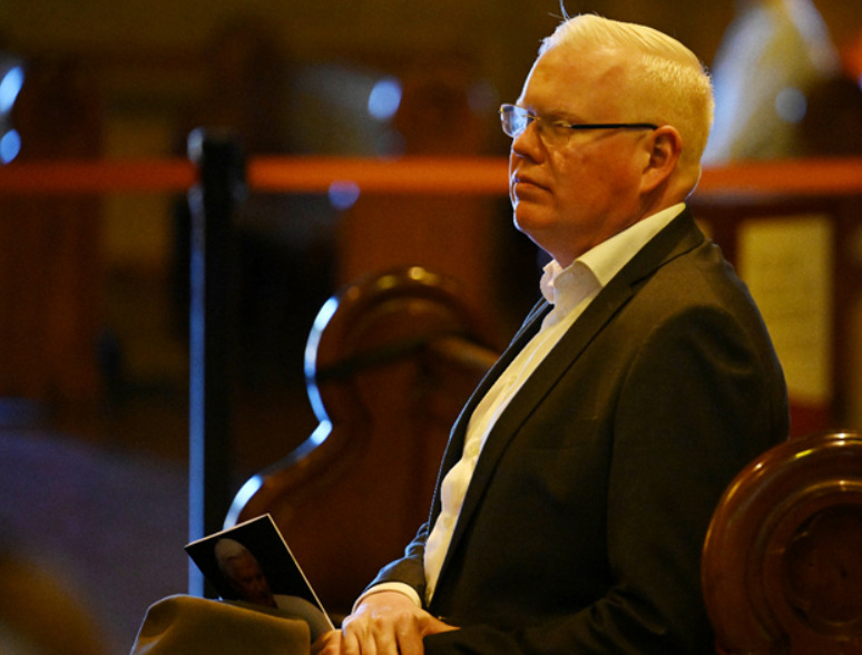 Поранешен австралиски политичар заврши во затвор за силување на двајца млади мажи