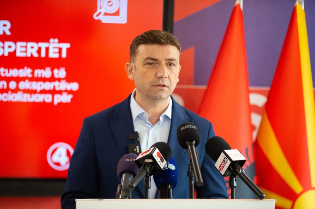 Османи му честита победа на Меџити: Доволно долго сум во политиката за да ги препознаам и почитувам пораките на граѓаните