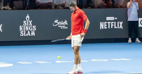 Ѓоковиќ се пласира на завршниот турнир и се израмни со Федерер