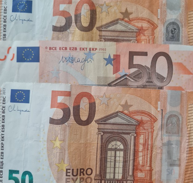 Први заштеди од 2.000 евра за сите бебиња родени пред 6 ноември, ЦБЦГ и банките го дуплираат подарокот под слоганот „Првиот чекор кон сигурна иднина“