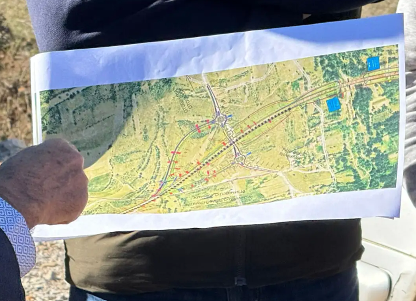 ЌЕ СЕ ГРАДАТ ДВЕ НОВИ КЛУЧКИ: Кај Десетак и Петралица на експресниот пат Крива Паланка-Страцин