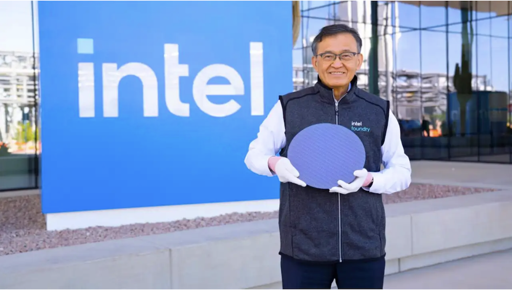 Intel започна масовно производство на 2 нанометарски чипови и го претекна TSMC