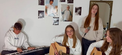 Млади деца од Струмица ја свират и пеат „Громови на душа“: „ДНК ја пееја за Тоше, а сега ние за сите вас“