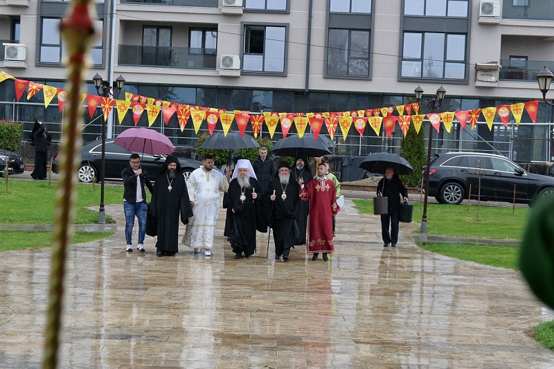 Одбележани 10 години од осветувањето на црквата во Кавадарци