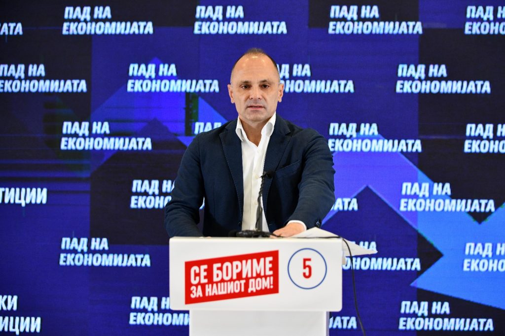 (Видео) Филипче: Економската состојба во државата е алармантна, буџетската дупка ќе биде 1,4 милијарди евра на крајот на годината