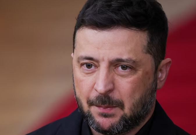 Зеленски вели дека е подготвен на мировни преговори, но не и на предавање територии