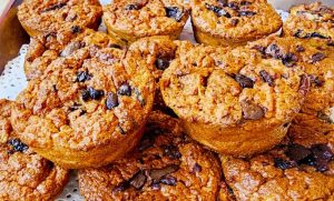 (ВИДЕО) МАФИНИ КОИ МОЖЕТЕ ДА ГИ ЈАДЕТЕ БЕЗ ГРИЖА НА СОВЕСТ: Се прават без шеќер, а вкусот освојува на прв поглед!