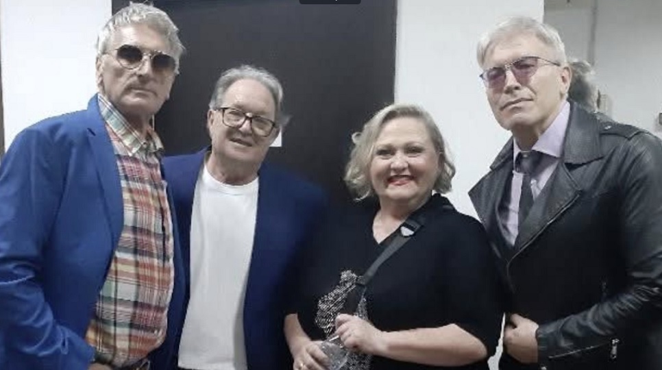 МАКФЕСТ Е ЈАК КАКО ПРЕМИЕР ЛИГАТА, РЕЧЕ МИКИ ЈОВАНОВСКИ-ЏАФЕР НА ЕМОТИВНИОТ 40-ГОДИШЕН ЈУБИЛЕЈ НА ФЕСТИВАЛОТ