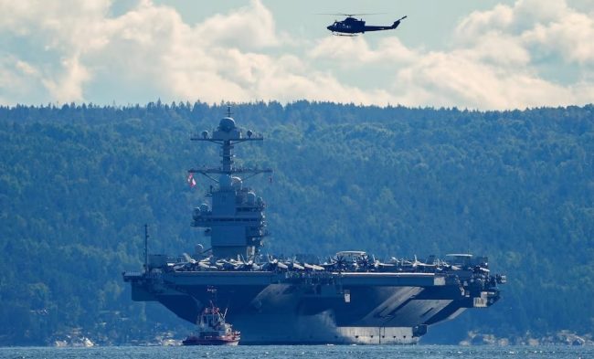 САД ЌЕ ГО ПРАТАТ НАЈГОЛЕМИОТ НОСАЧ НА АВИОНИ ВО ЈУЖНА АМЕРИКА, ЗНАК ЗА ЗГОЛЕМУВАЊЕ НА ТЕНЗИИТЕ СО ВЕНЕЦУЕЛА