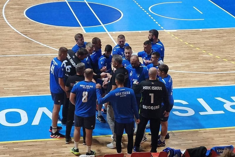 Ракометен тренер почина во БиХ, од клубот ги обвинија судиските неправди