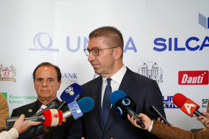 Да победиме, за да можеме да влеземе во Град Скопје и во администрацијата и да ги решиме предизвиците со кои се соочува градот, вели Мицкоски