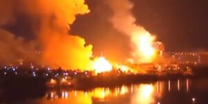 Најмалку три лица загинаа, а 29 се повредени во рускиот напад врз Киев