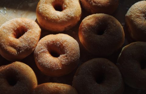 Посни крофни меки како душа – рецепт кој успева дури и за почетници