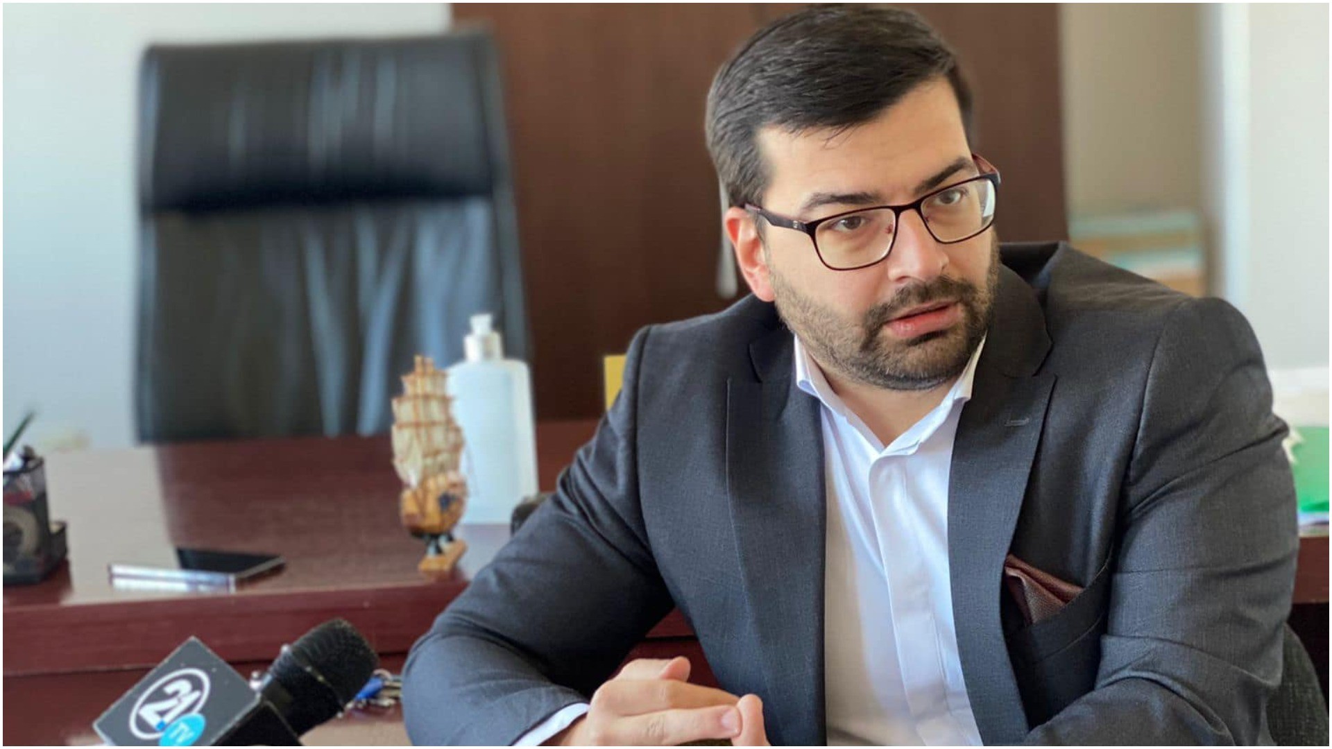 ДАЛИ КИЧЕВСКИ СЕ ПОБУНИ ПРОТИВ ОРГАНИЗАЦИСКАТА ПОСТАВЕНОСТ НА СДСМ? Ако партијата остане централистичка, тогаш и одговорноста е на претседателот