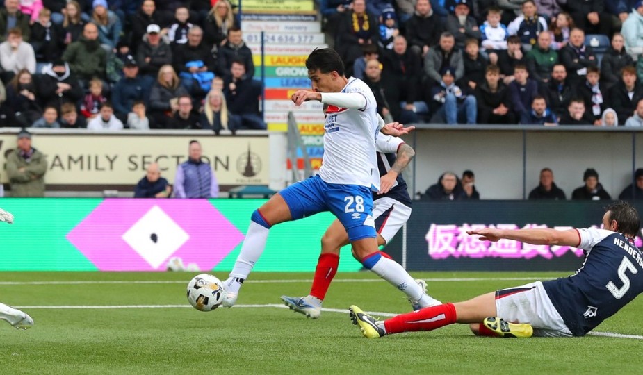 Екс-голгетерот на Ренџерс со критики за новиот тренер: Да бев на местото на Миовски, ќе полудев!