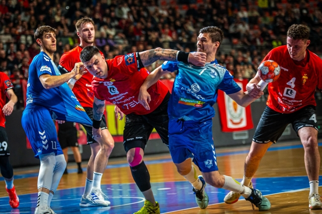 Пуштени во продажба билетите за дербито меѓу Вардар и Алкалоид