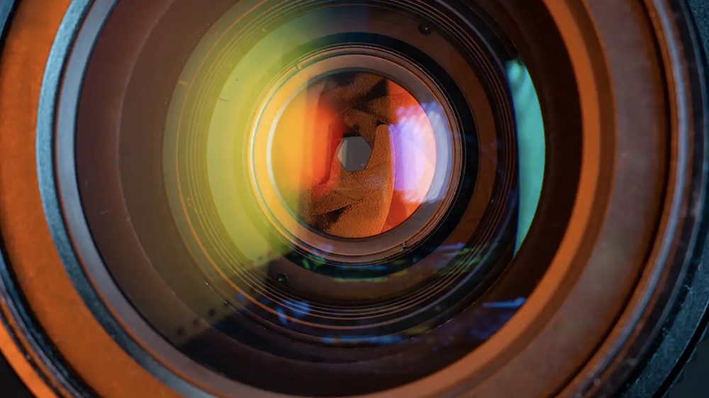 Трилионитиот дел од секундата снимен со окото на камерата открива хаос во движењето