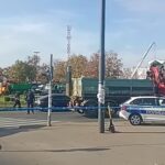 Во тишина оддадена почит за 16-те загинати во падот на бетонската настрешница во Нови Сад