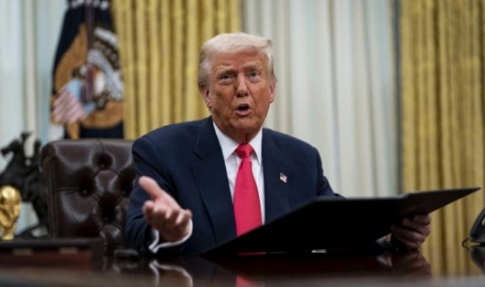 Трамп го потпиша законот за објавување на досиејата на Епштајн