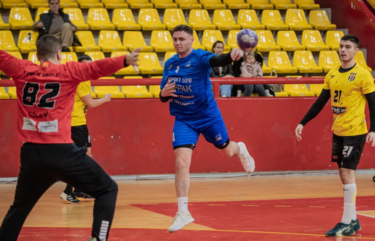 Охрид во второто полувреме го скрши Пролет и врза пет победи